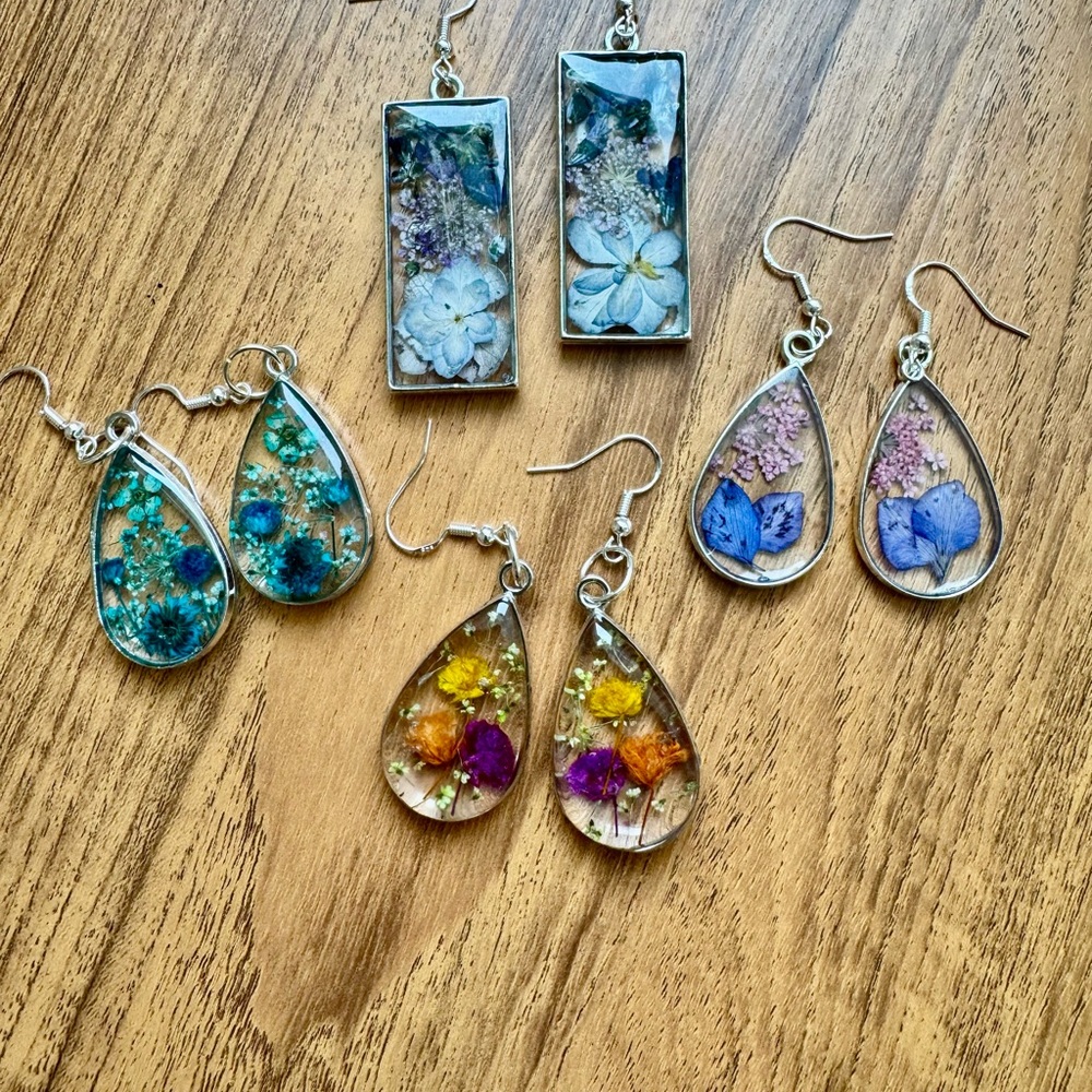 Bundle of 4 handmade earrings.